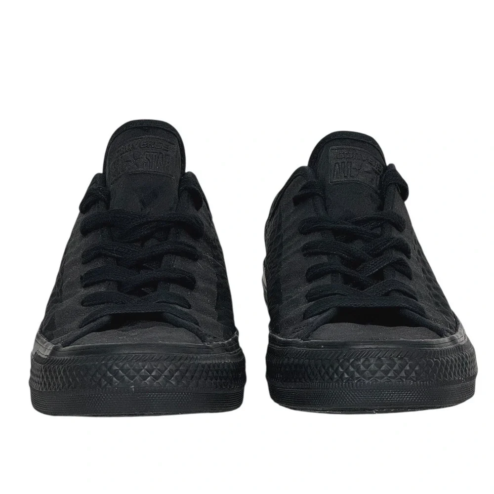 Converse‎ Chuck Taylor All Star Kids Youth Black Low Top Sneakers 255051C Size 5